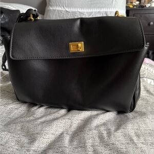 Elegant Black faux Leather Shoulder Bag